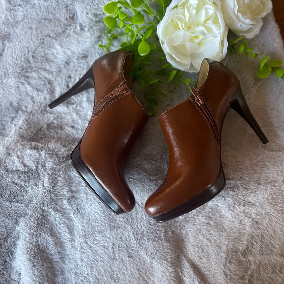 Elegant Brown Ankle Boots WORTHINGTON® - Picture 4 of 14
